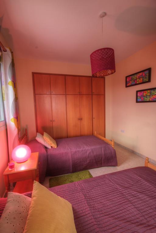 Villa Athina Paphos Habitación foto