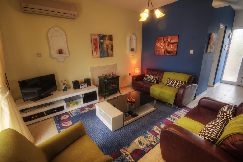 Villa Athina Paphos Habitación foto