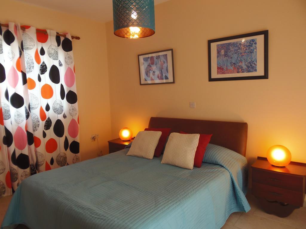 Villa Athina Paphos Habitación foto